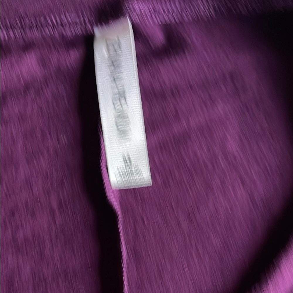 Zenana Premium Women's Plum V-Neck Top Sz - Picture 2 of 4